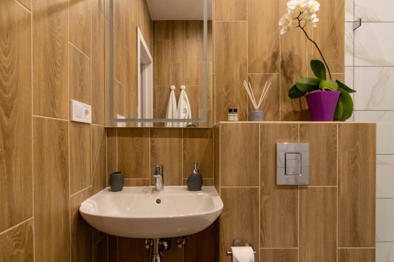 Chillax Hotel Буковел Екстериор снимка