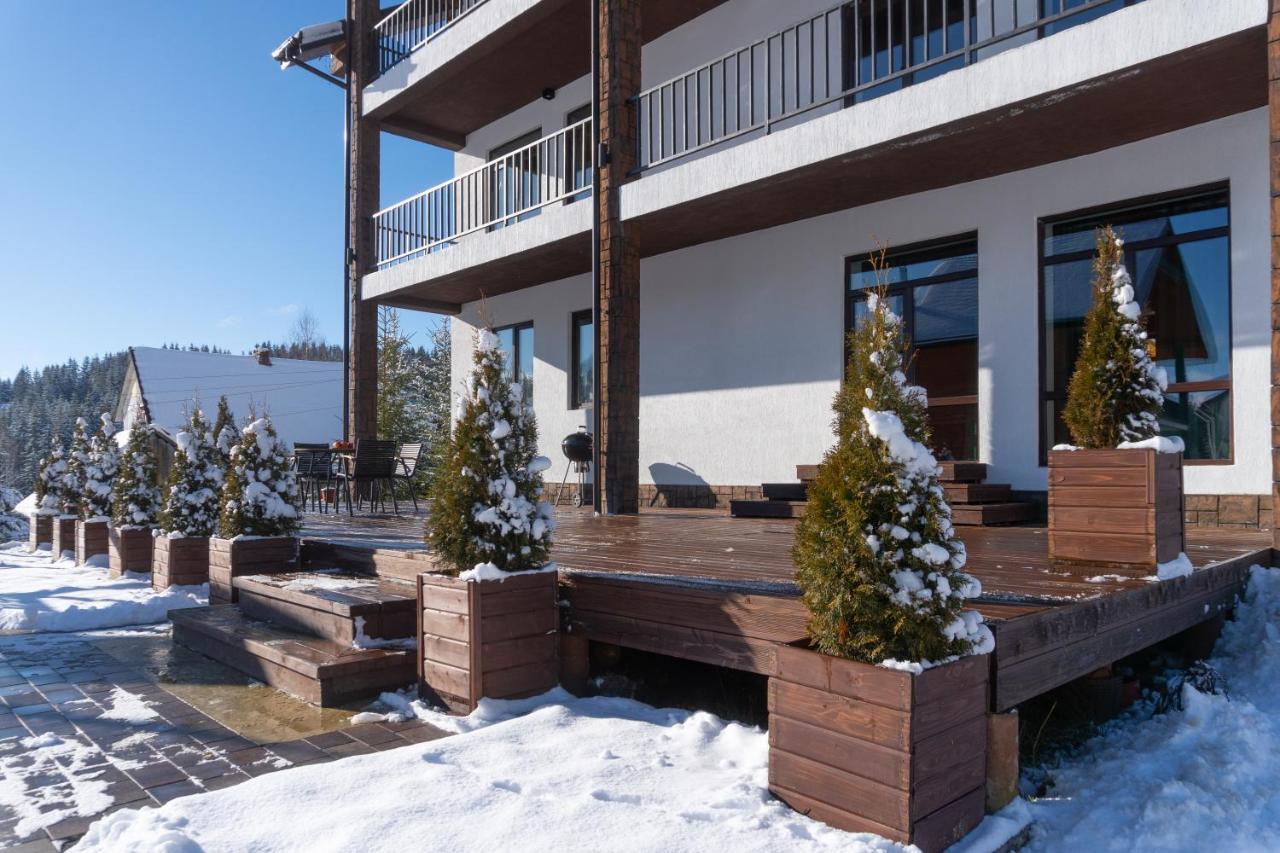 Chillax Hotel Буковел Екстериор снимка